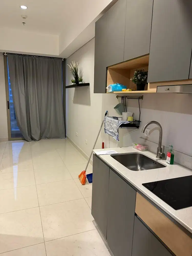 Dijual Apartemen TAMAN ANGGREK RESIDENCE 2BR Nego