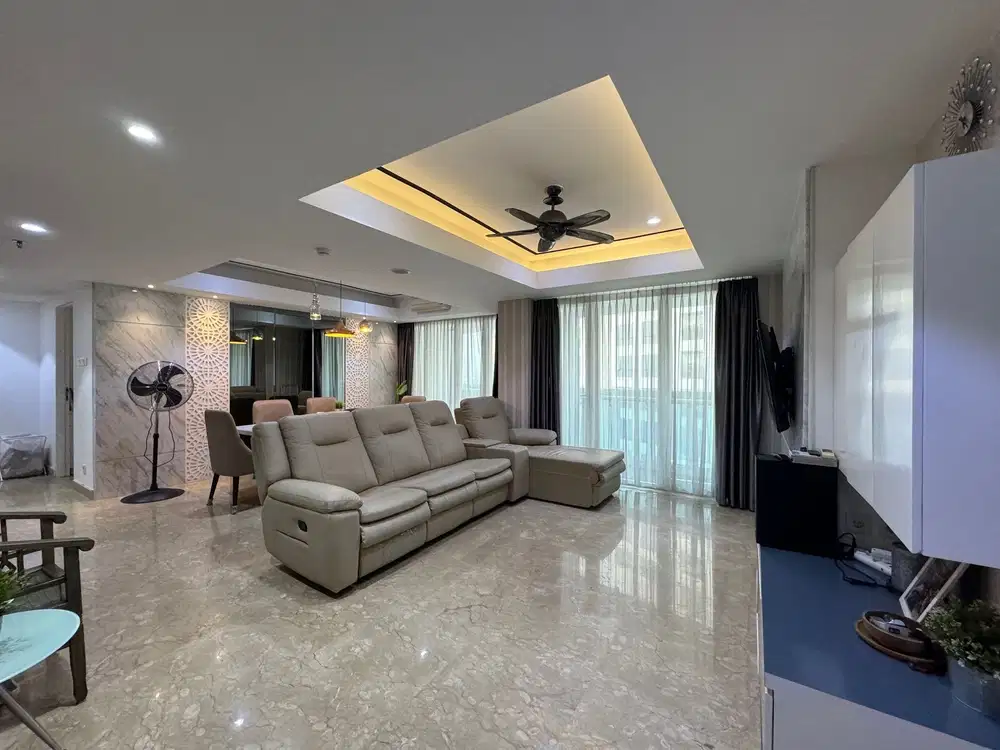 Jual apartemen royale springhill 3 kamar 192 meter golf sea view