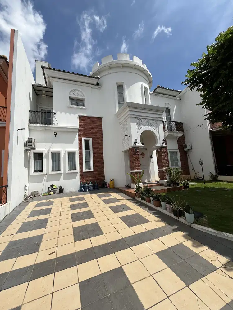 Dijual Cepat Rumah Alicante Boulevard Timur Gading Serpong