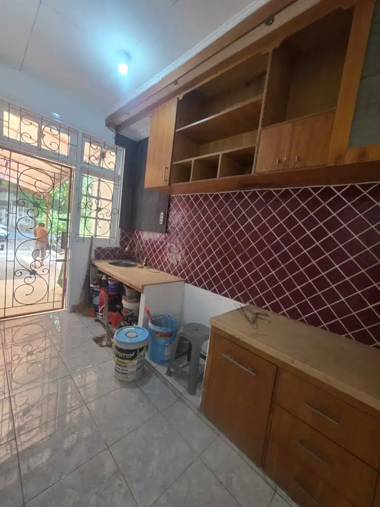 DI jual rumah posisi hook strategis di moderland tangerang