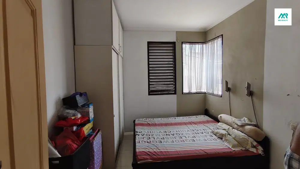 jual rumah Cantik Griya Loka BSD 270 Meter 2 Lantai SHM TangSel