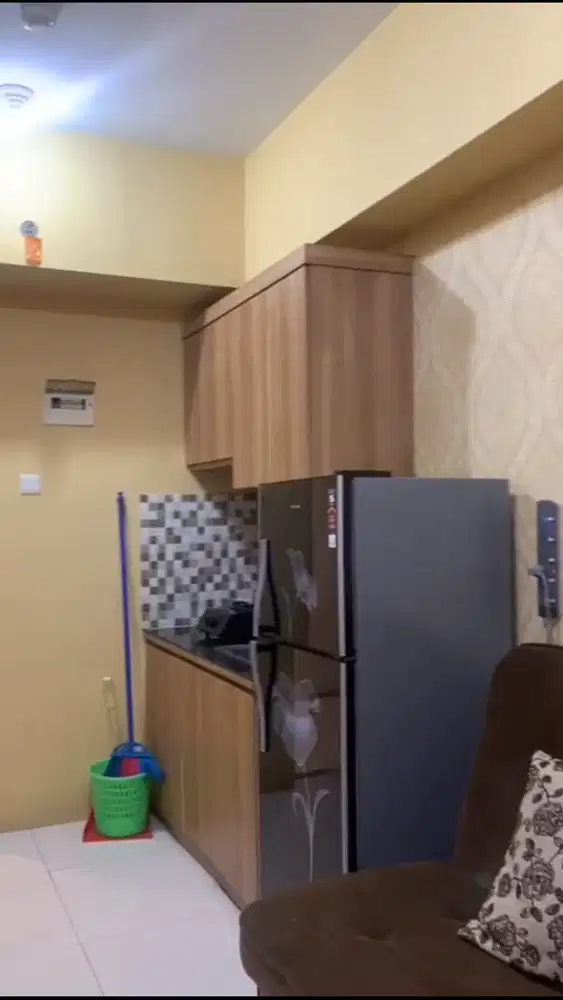 0769 - Disewakan Apartemen Gunawangsa Tidar 2BR Lt 12 Full Furnished