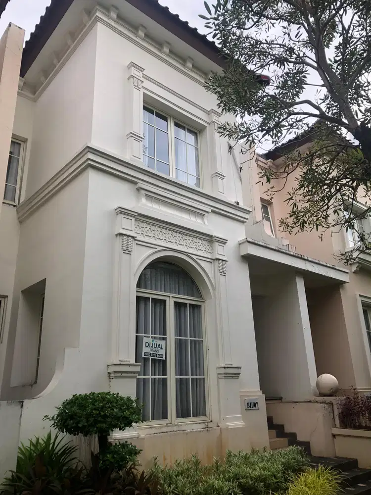 Rumah mewah di Pettarani The Mutiara Makassar