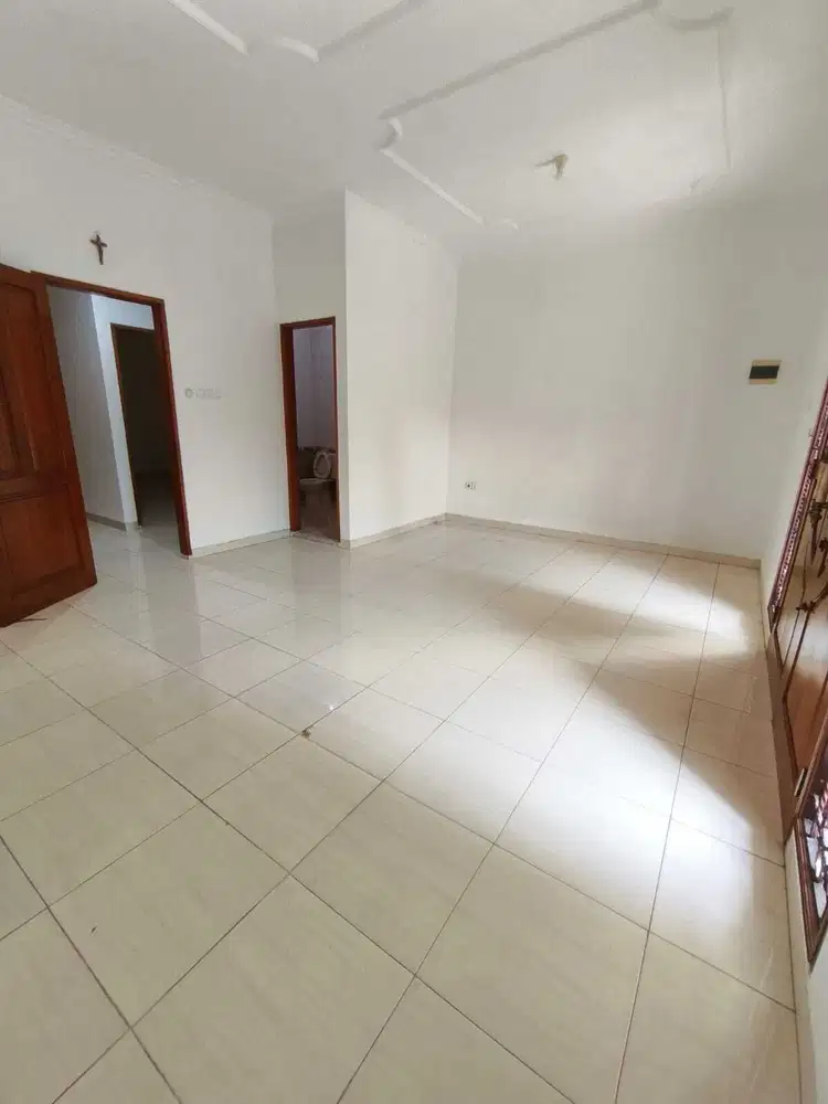 Rumah Sewa Baru Renovasi di Sunter, Jakarta Utara