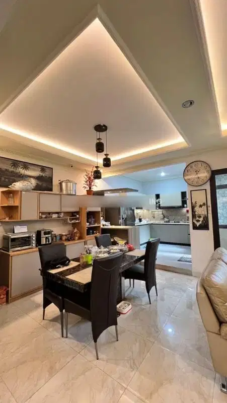 Dijual Cpat Rumah dlm  Perumahan Serpong Utara Tangsel Full Furnished