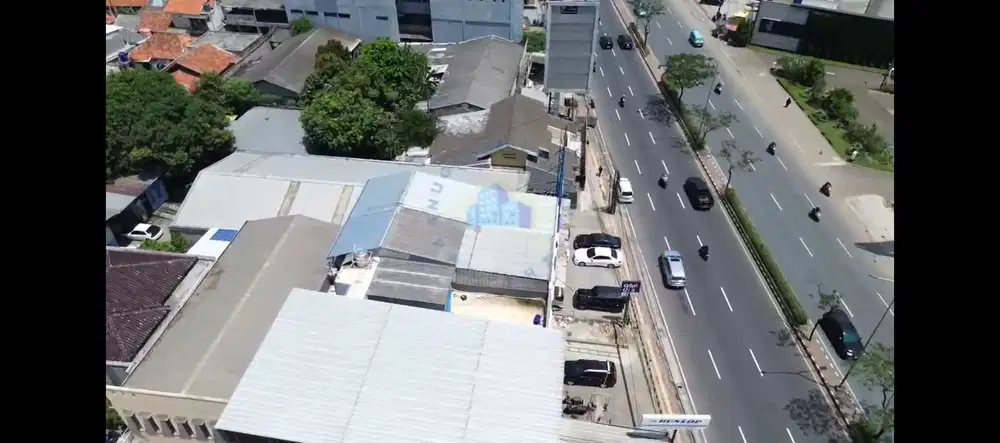 Jual Tanah ada Bangunan Ex Bengkel di Jalan Raya Serpong -  Tangerang