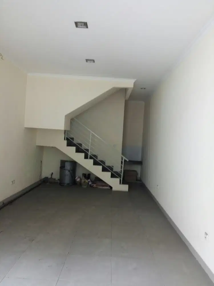 Dijual/Disewa ruko Gunung Sahari traffic ramai dan strategis