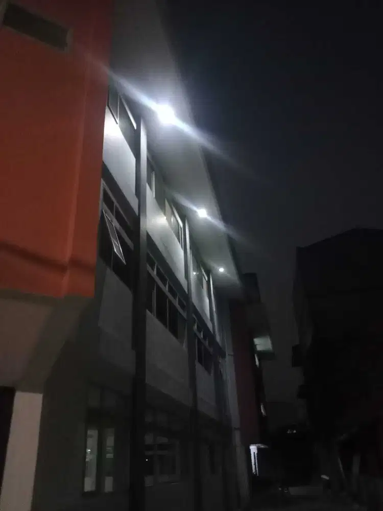 Disewakan Cepat Gedung Premium Murah Siap Pakai