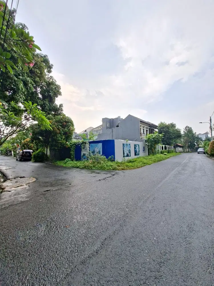 DIJUAL KAVLING HOOK HADAP TIMUR DAN SELATAN TERMURAH DI PONDOK INDAH