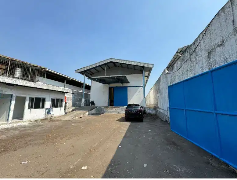 Gudang Kamal Muara luas 1650m, loading dock, murah