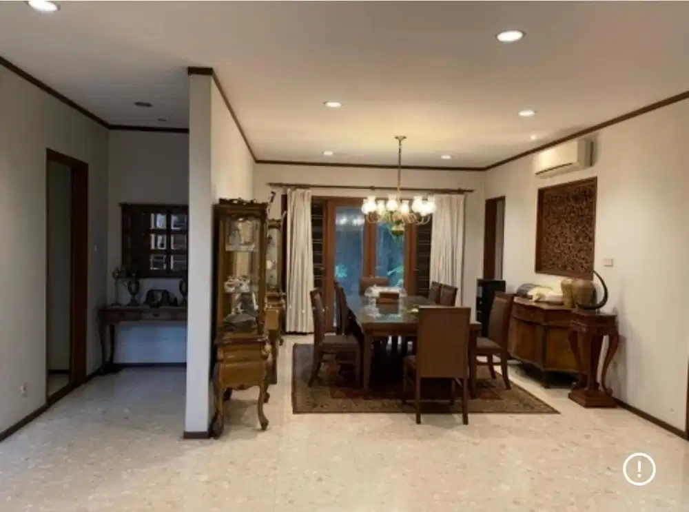 Dijual cepat rumah Lebak Bulus Tangerang Selatan