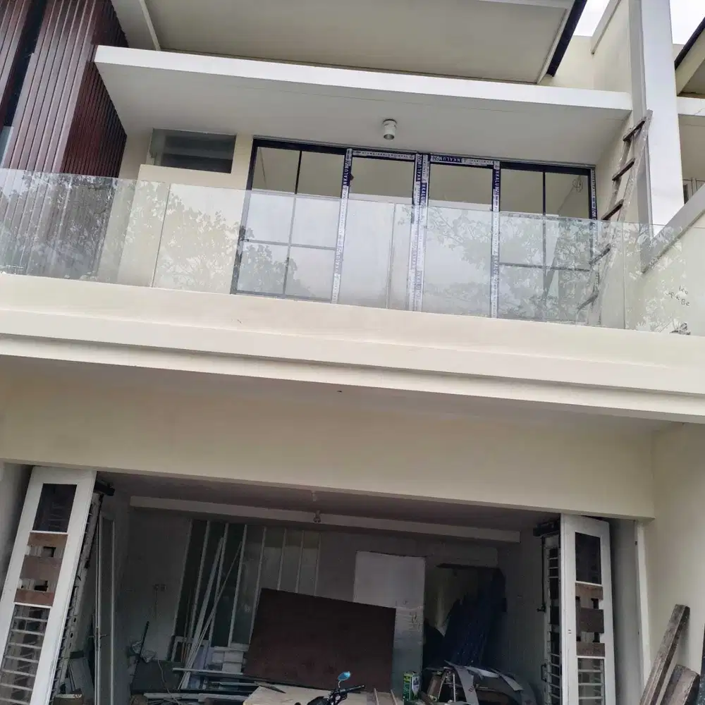 Royal residence diluar cluster