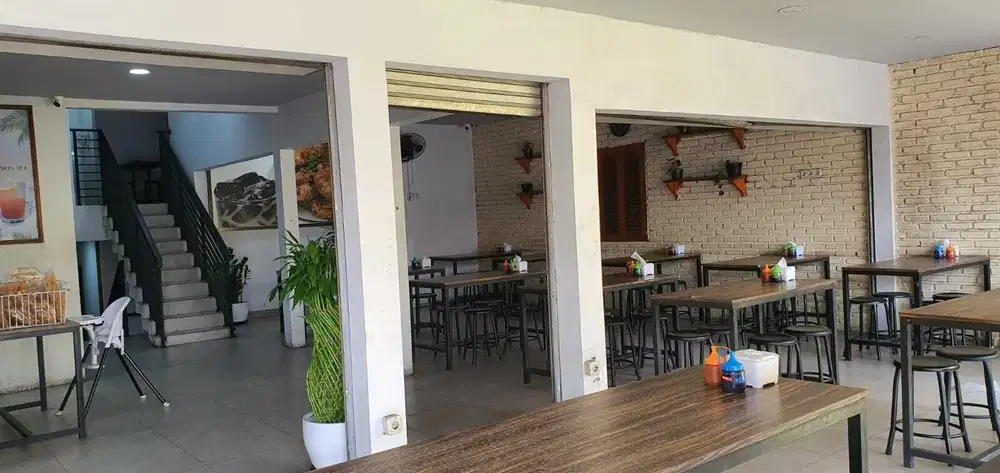 Sewa Cihampelas - Dago Bandung, Titik Ramai, Cocok Segala Macam Usaha