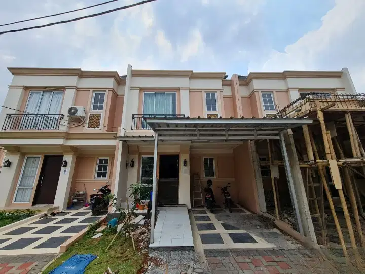Dijual Rumah 2 lantai Siap Huni Savia Park