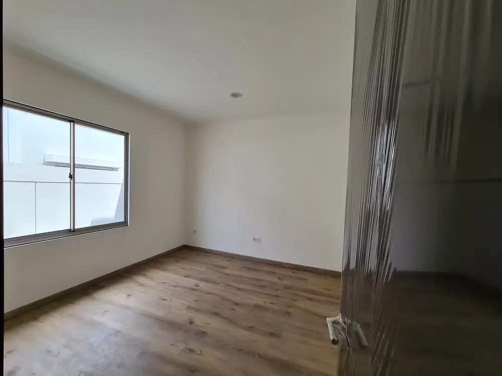 Disewa rumah golf island PIK 8x15 siap huni Pantai Indah Kapuk