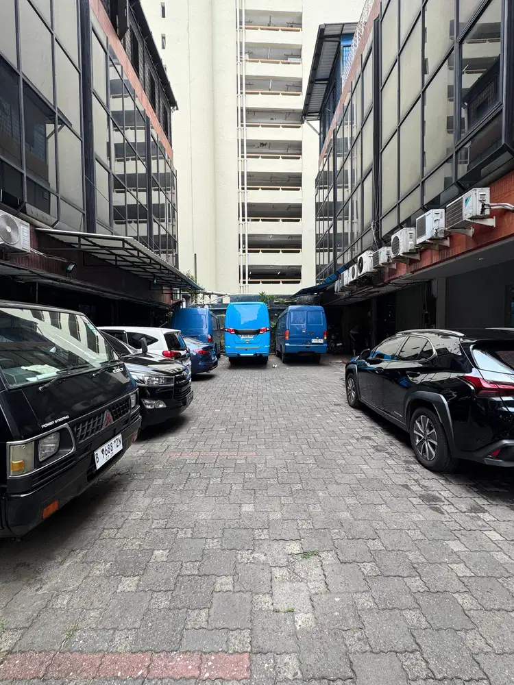 Ruko Komersil 3,5 lantai Petojo - Jakarta Pusat