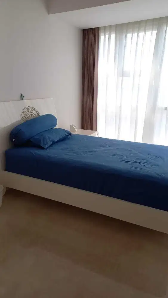 One icon diatas tunjungan plasa 6 kota surabaya