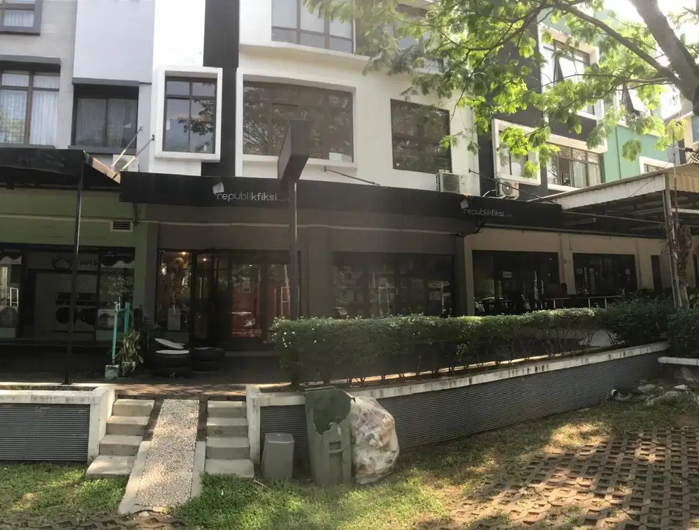 Ruko Dua Sisi Manhattan Forum The Green Bsd City 2in1