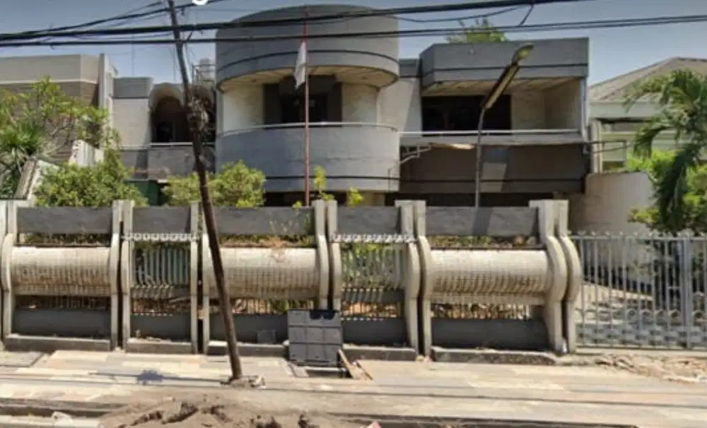 Raya manyar kertoarjo komersial area