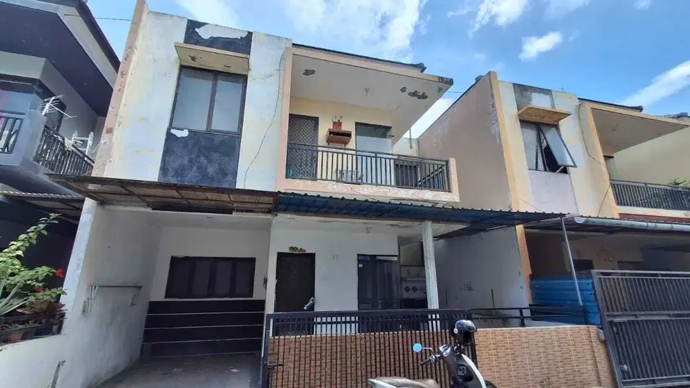 Rumah Tinggal 2 Lantai di area Diponegoro Pedungan