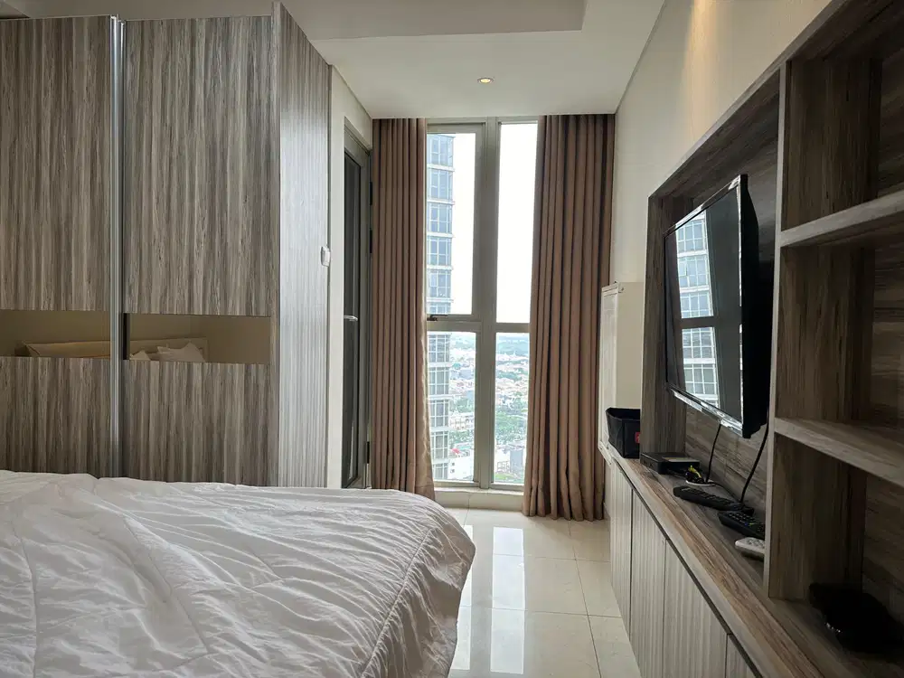 DISEWAKAN APARTEMEN STUDIO GOLD COAST 29m FULLY FURNISH