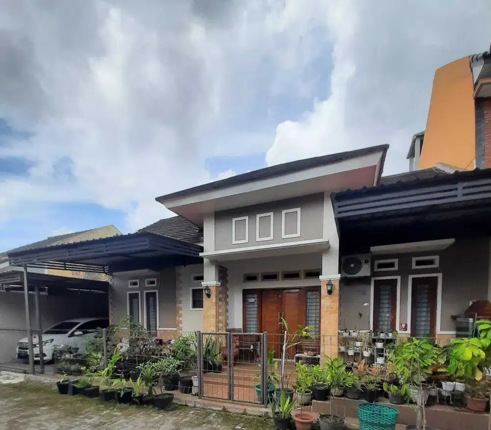dijual rumah di belakang mirota palagan jl jatirejo , ringroad utara monjali BU