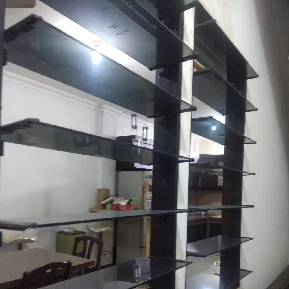 Dijual Ruko siap pakai 3,5 lt terawat dan rapih di Senen Jakarta Pusat