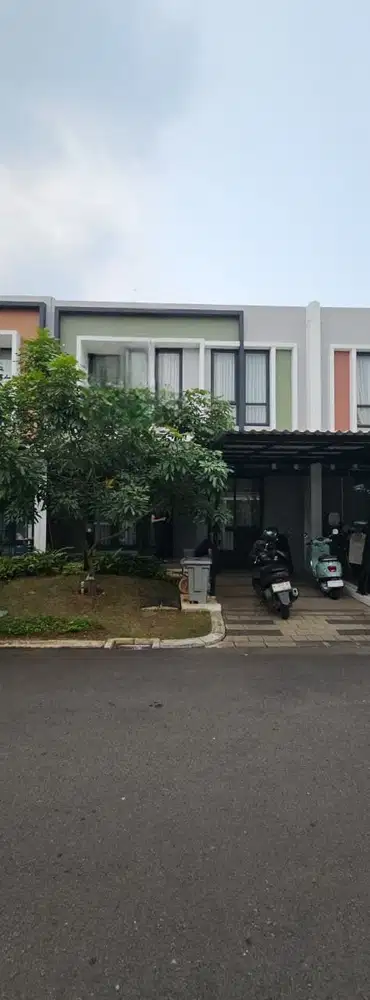 Termurah Rumah Bagus Siap Huni di Cluster Baroni Gading Serpong
