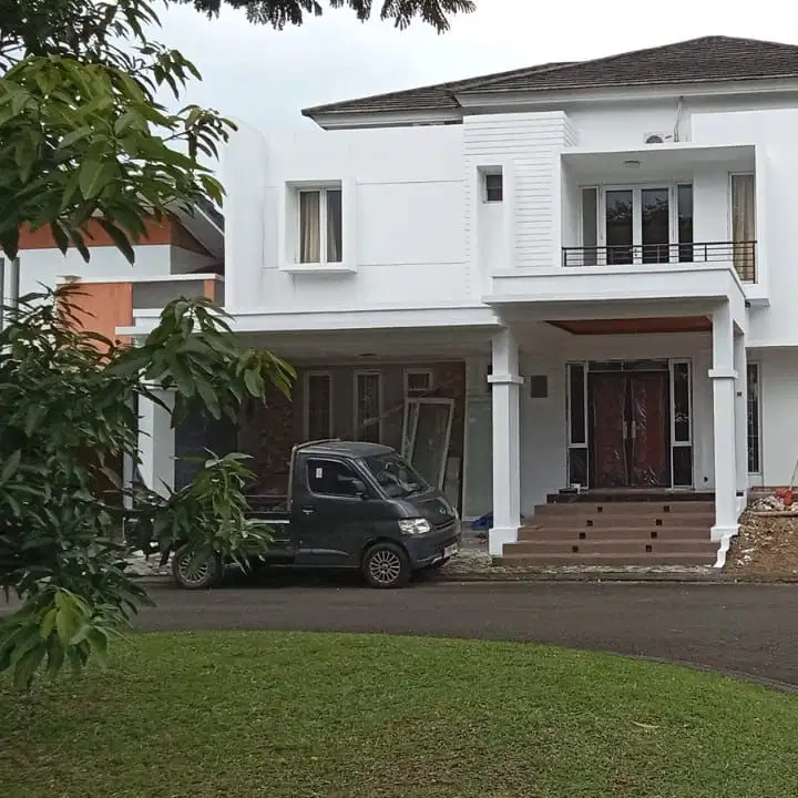 Rumah Dijual Bagus Lokasi Strategis di BSD