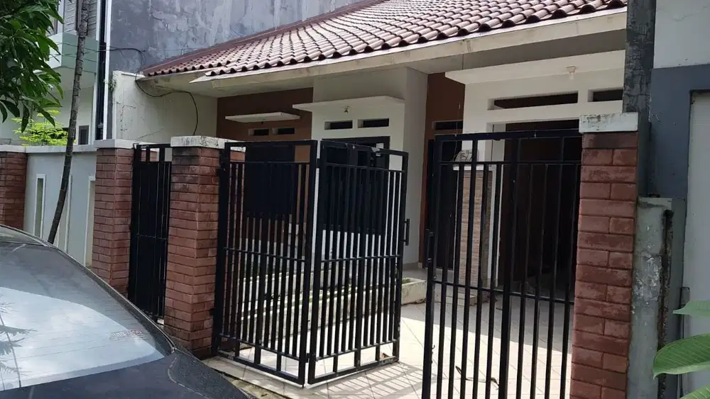 Dijual Rumah Siap Huni di Kayu Putih Utara