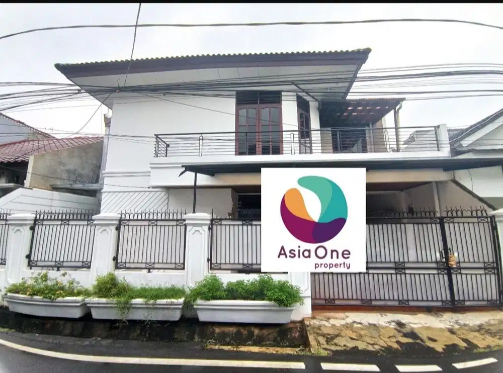 Dijual Rumah 2 Lantai di Rawamangun