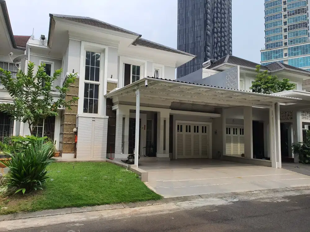 Dijual Cepat Rumah Mewah Siap Huni di Cluster Alam Sutera, Tangerang