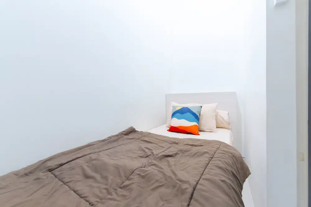 Sewa Kost Arcaya House by AbdiHome - Free WiFi, Air, Laundry, Parkir