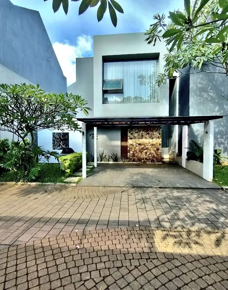 DD261 Rumah Hoek Bagus 135 m2 Cipayung Jakarta Timur