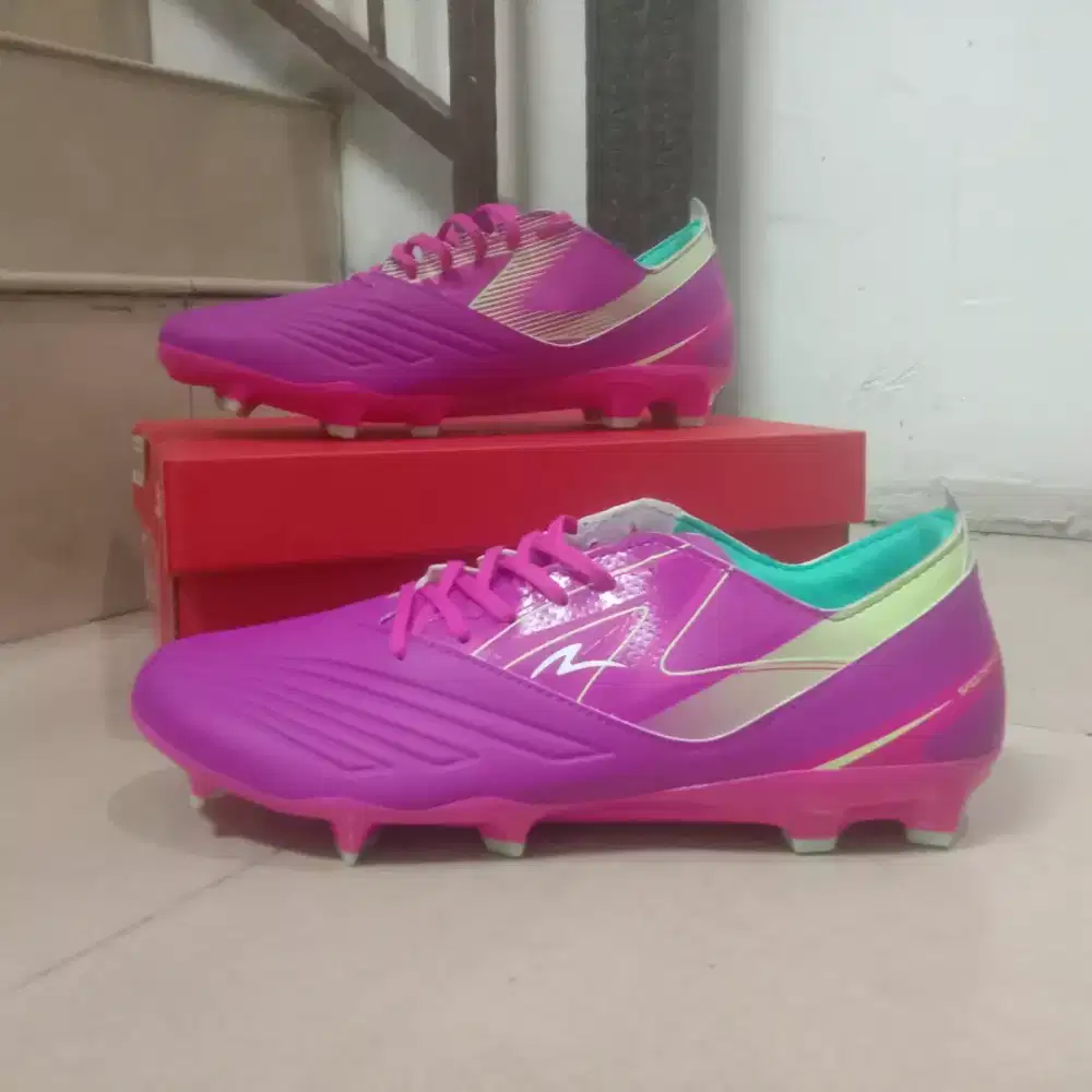 Size 44 sepatu bola specs speedkraft Pro