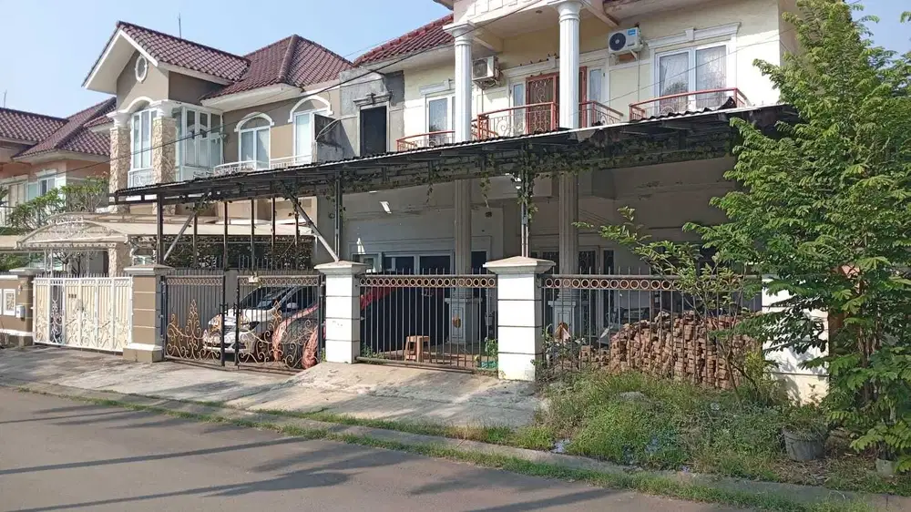 Disewakan Rumah di Komplek Villa Melati Mas By Rumah Chinida (LL)