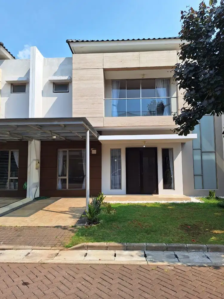 Disewa Cluster Orchestra Golf Island Pik Uk 10x15 Semi Furnish