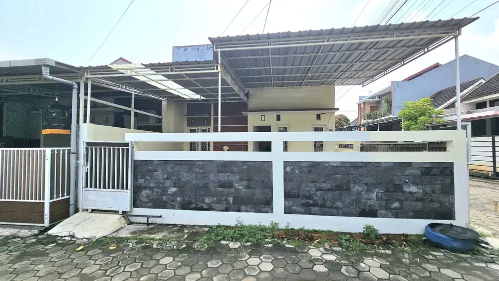 Dijual Rumah hook di perumahan graha mukti  tlogomulyo pedurungan