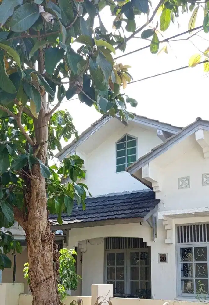 Dijual Rumah Shm Bagus Dan Luas Di Bintaro Sektor 5