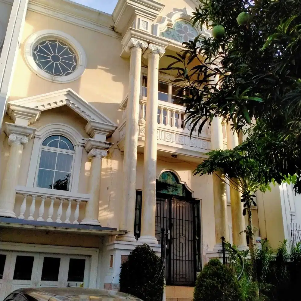 Dijual Rumah Elang Laut PIK Bisa Jadi Kantor & Tempat Usaha 2 Lantai