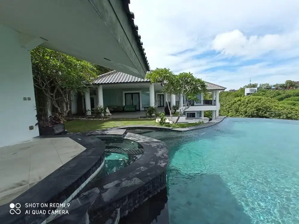 Dijual Villa di area Jimbaran Goa Gong dkt GWK,Uluwatu Badung Bali