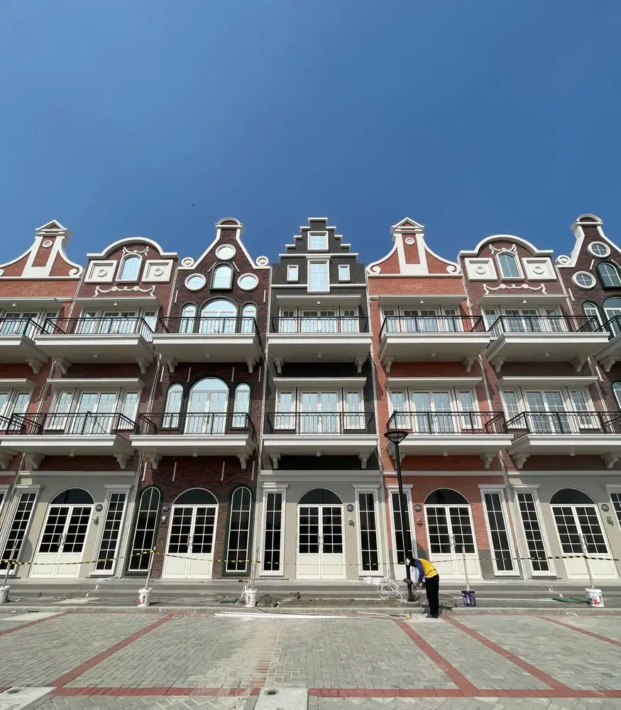 Disewakan Ruko Amsterdam, Ebony PIK 2 Pantai Indah Kapuk Harga Nego