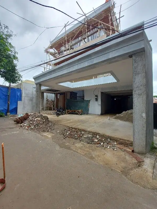 Dijual rumah baru design modern dlm komplek di kebayoran baru