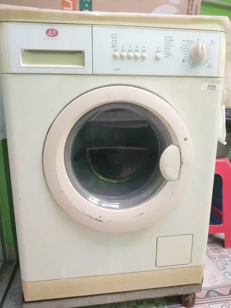 Mesin cuci Lux WH 1092