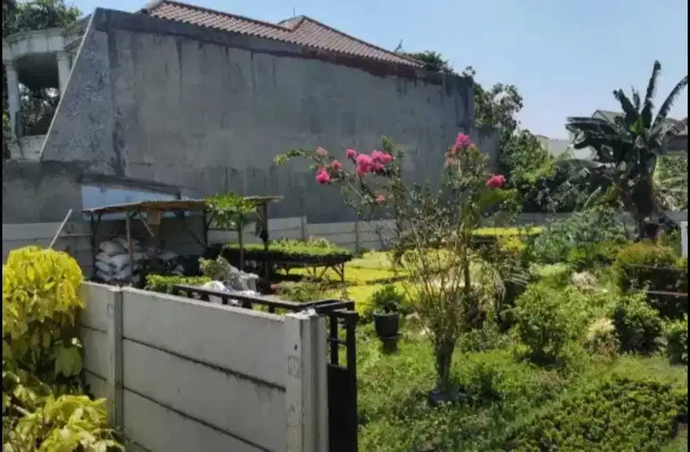 Di Jual Tanah 2 kavling Lokasi di Meruya Utara