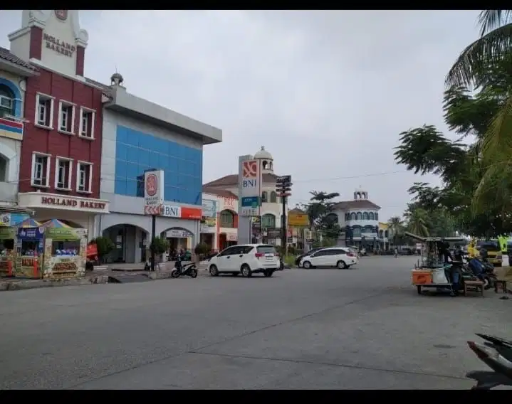 Ruko 2 1/2 lantai di VGH 2 Karang Satria Bekasi