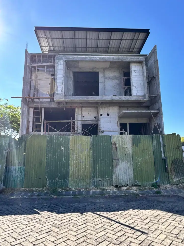 Rumah Pakuwon City, masih Gress