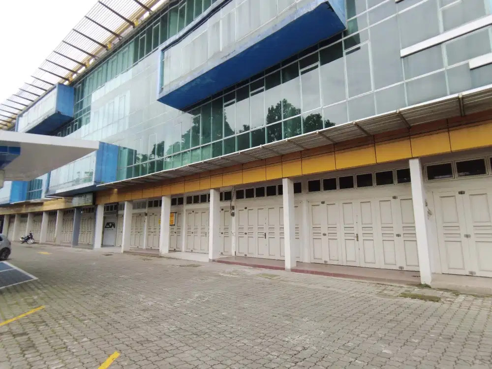 Ruko di Cityview ( Adi Sucipto / Polonia )