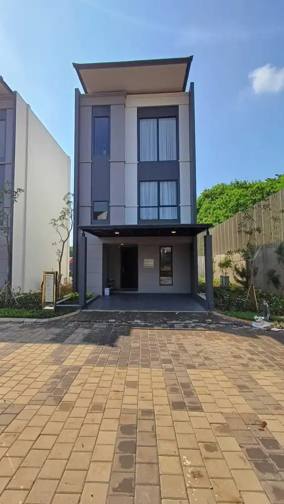 Dijual Rumah di ALTEA BLVD Cibubur