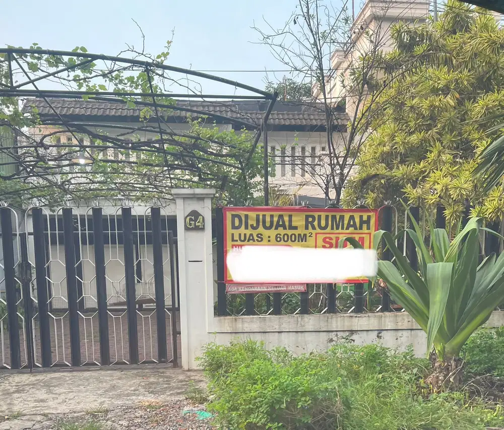 Raya tenggilis komersial area